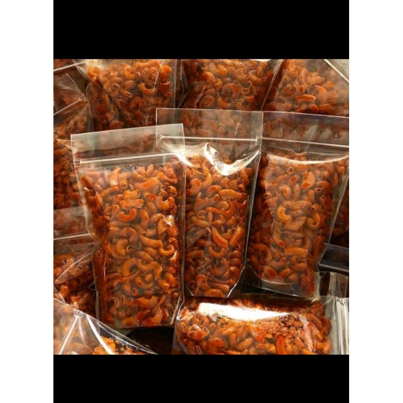 

makaroni pedas kriuk enak mantap 250gram