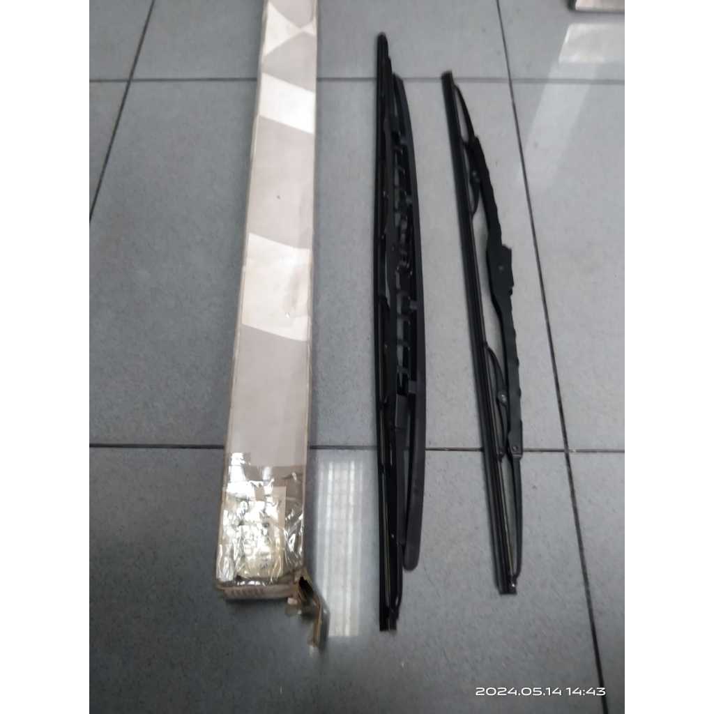 WIPER BLADE BMW E46 61619071613