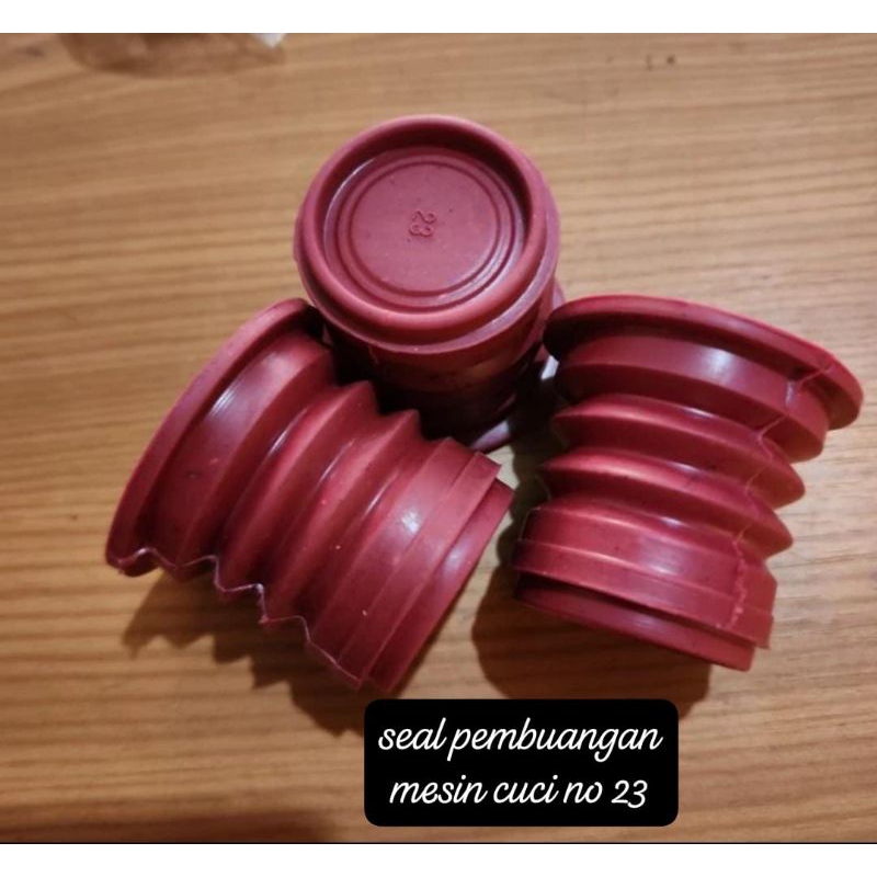 SEAL PEMBUANGAN MESIN CUCI NO 23 WARNA MERAH