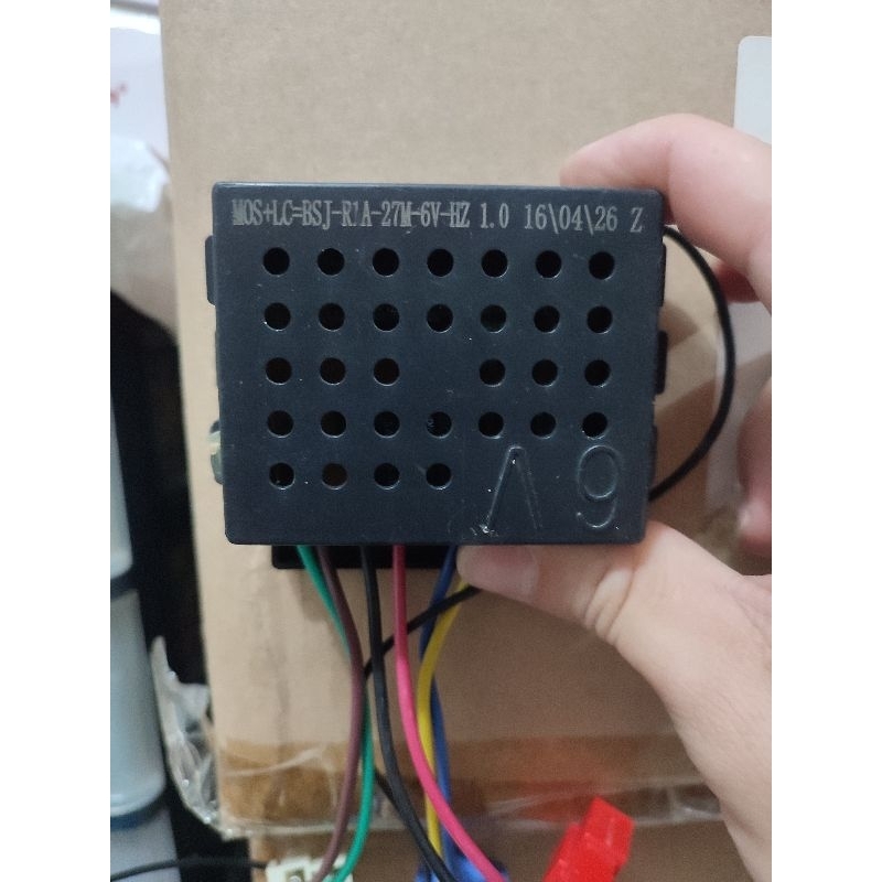 Receiver Atau Controller Untuk Mobil- Mobilan Remote Aki 6v (Remote Model Antene Freq 27Mhz)