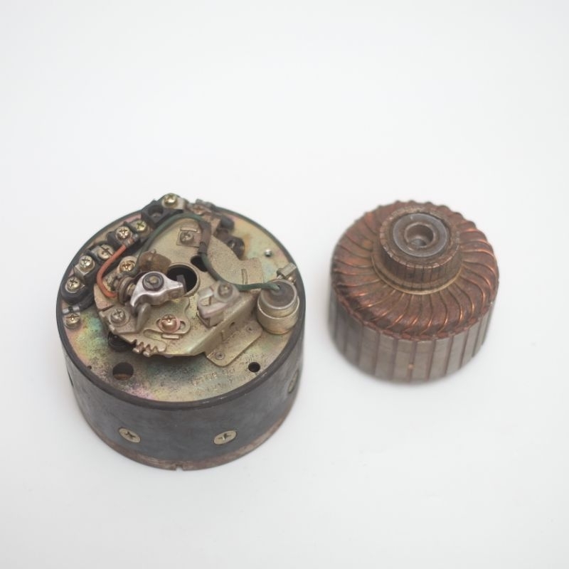 DINAMO ANGKER MAGNET ALTERNATOR YAMAHA V70 V75 DOBEL DOUBLE ELECTRIC STATER STARTER ORIGINAL NOS ORI