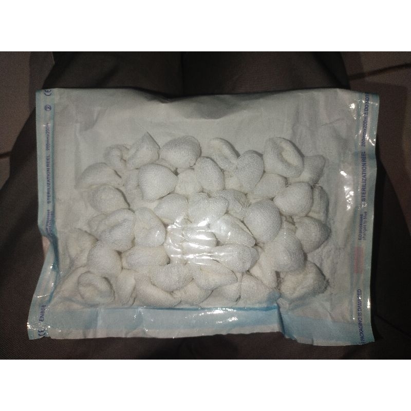 Tampon dental segitiga / tampon gigi / tampon ekstraksi gigi / tampon cabut gigi