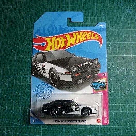 Hot Wheels Toyota AE86 Sprinter Trueno Falken Hitam