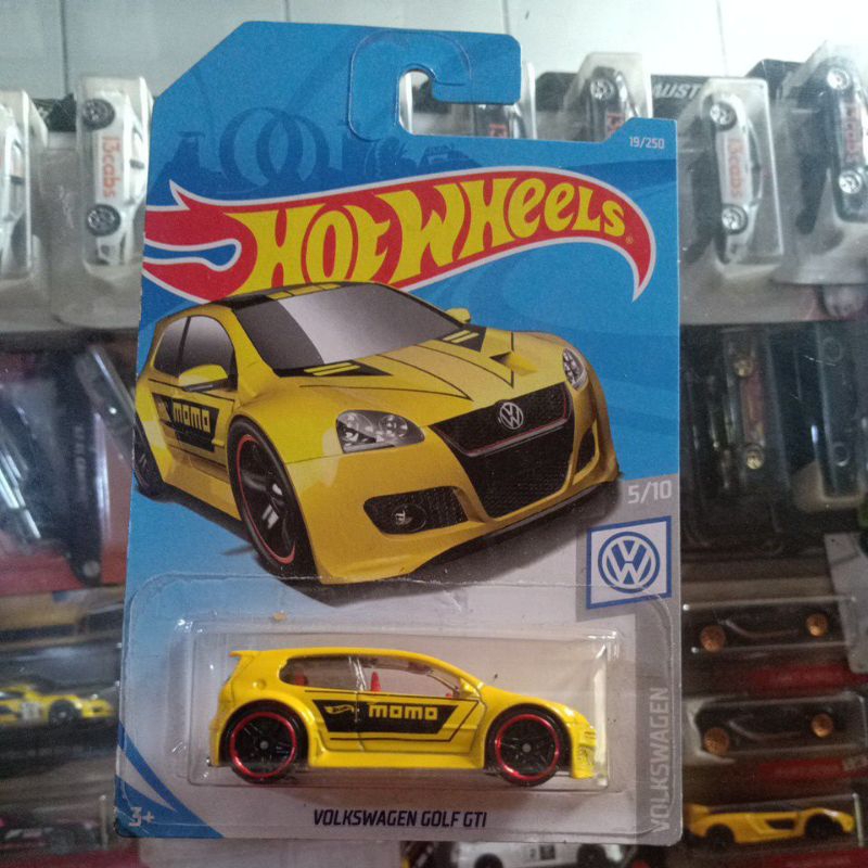 hot wheels Volkswagen golf GTI