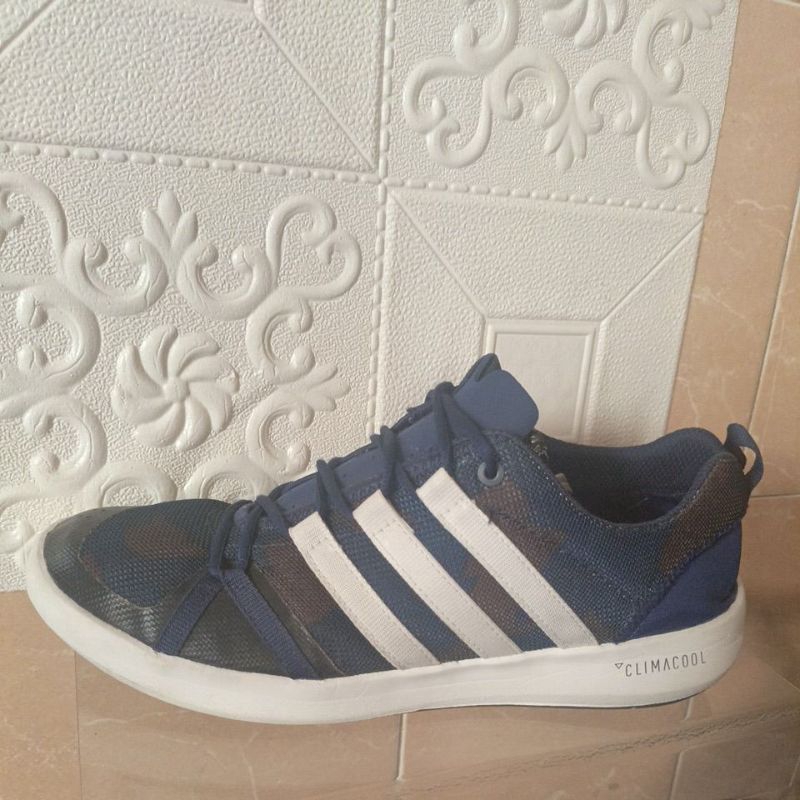 sepatu Adidas terrex Climacool second