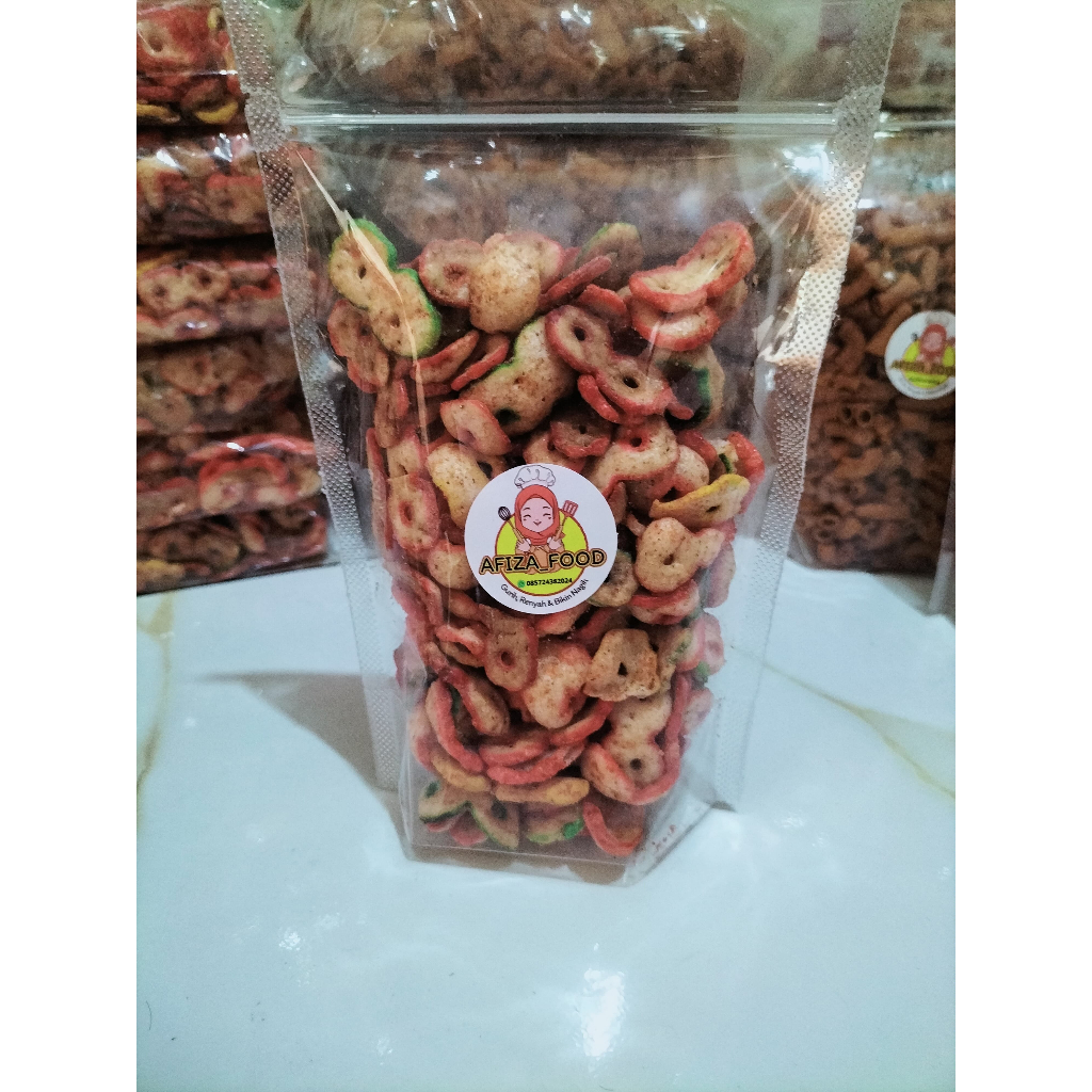 

Kerupuk seblak bintang Pedas snack delapan pedas 100gram Cemilan bikin nagih makanan Ringan Kerupuk Seblak Afiza Food Snack Termurah