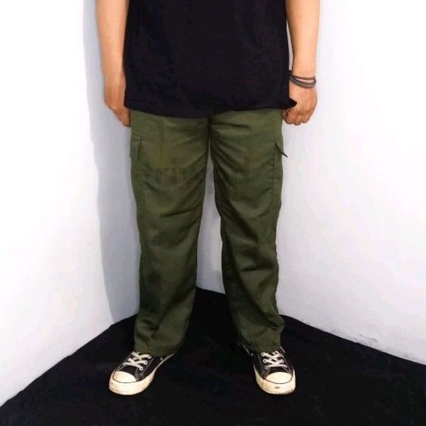 CELANA CARGO BAGGY PRIA REGULER FIT JUMBO LOOSE CARGO PANTS GOMBRONG