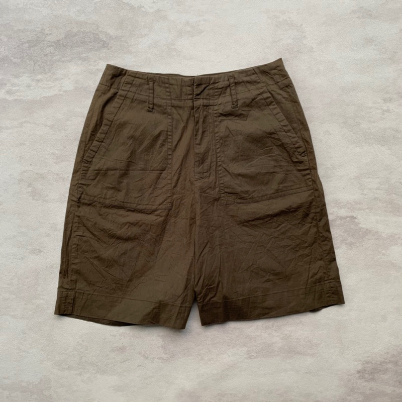 Celana pendek Ozoc Olive Green