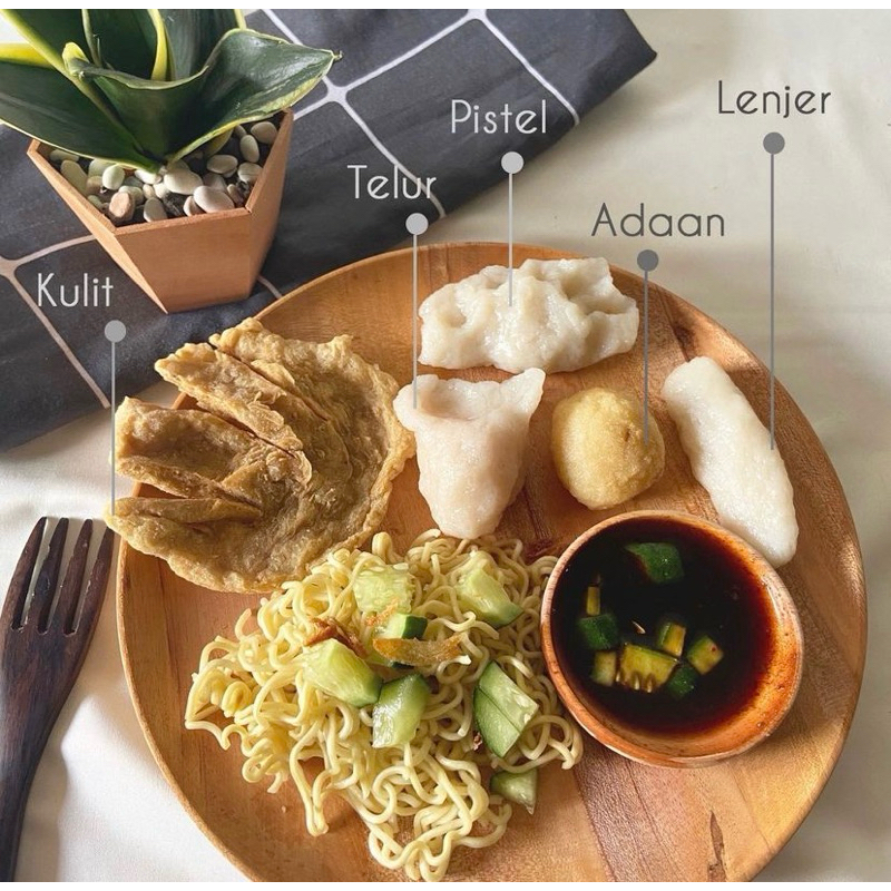 

Paket Pempek Palembang (Goreng)