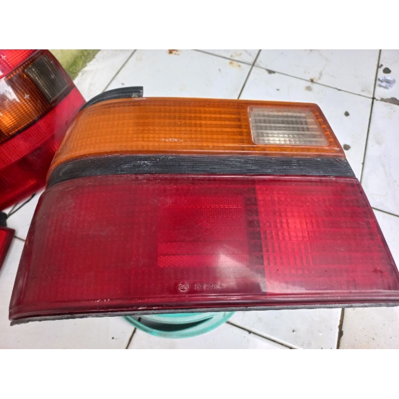 Stoplamp Mazda 626 GLX 1986 sd 1987 TYC