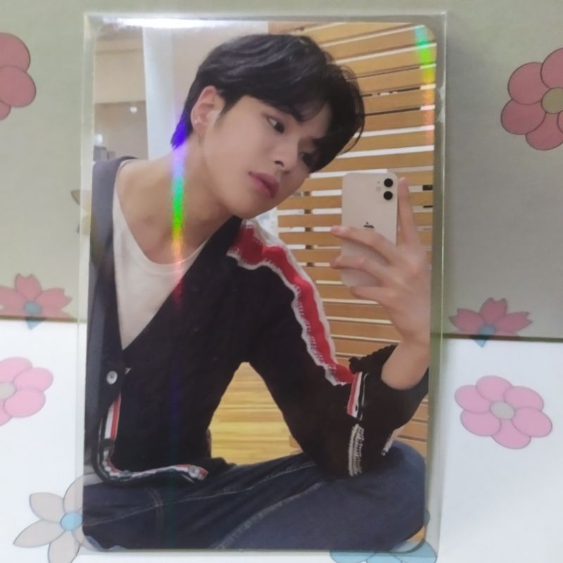 wts photocard pc treasure jaehyuk md booth trace mirror, bang yedam jempol denim, ladang pob ktown