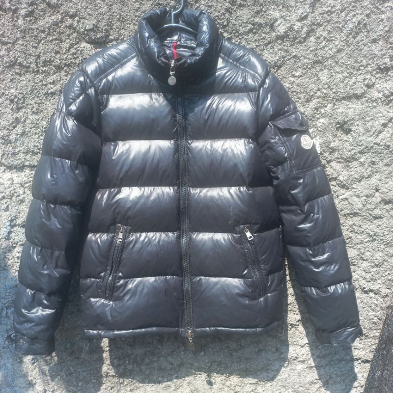 Jaket Bulang MONCLER 2nd like new