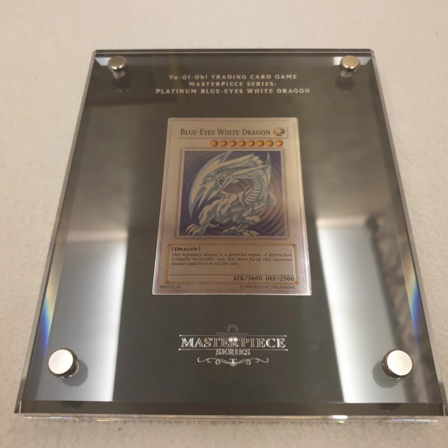 Yugioh platinum blue eyes white dragon master series