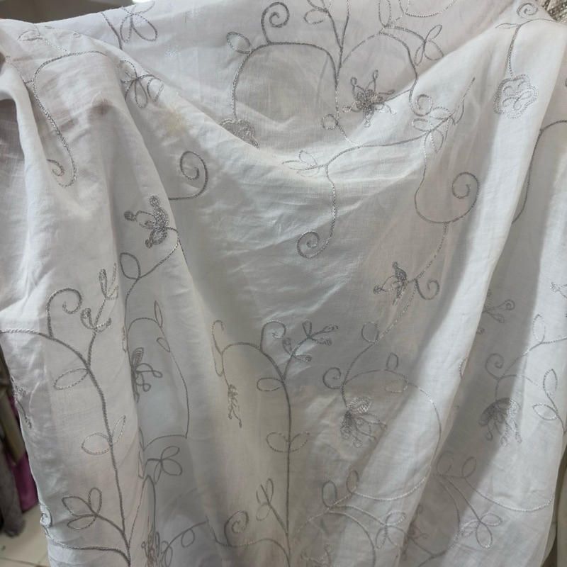 kain katun linen bordir ( harga meter )