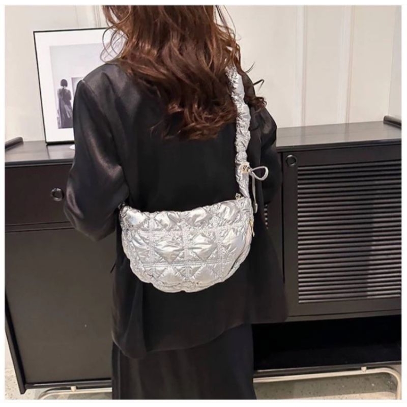 Pluffy Bag - Tas Blackpink Tas Carlyn