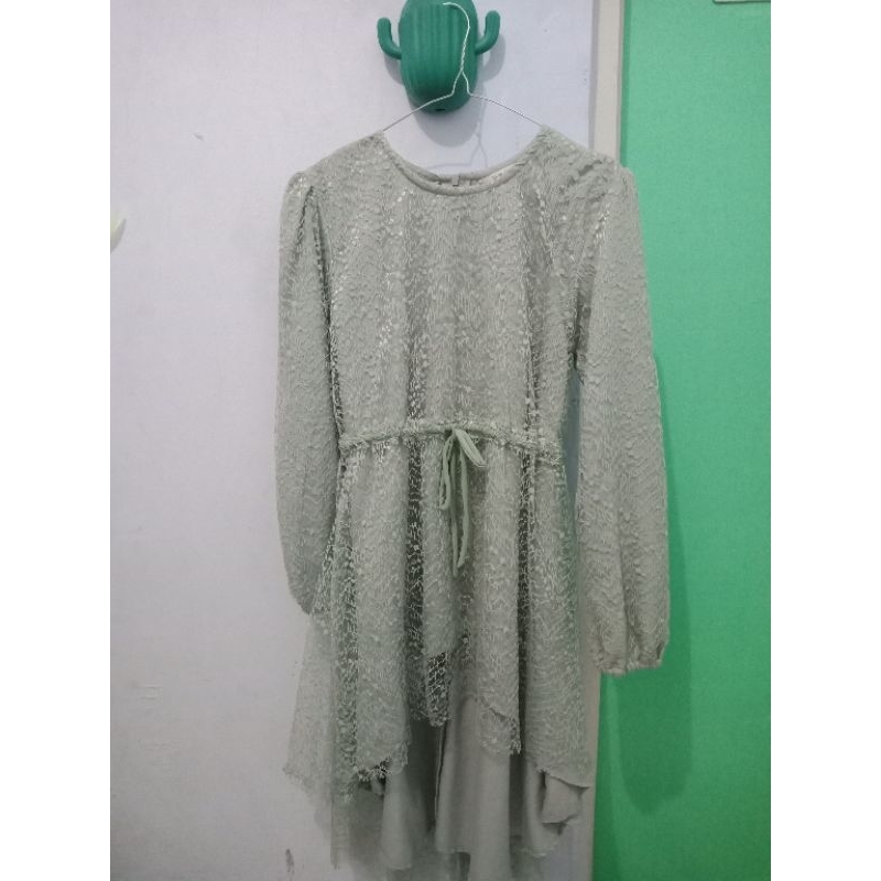 preloved tunik brukat by hijabchic