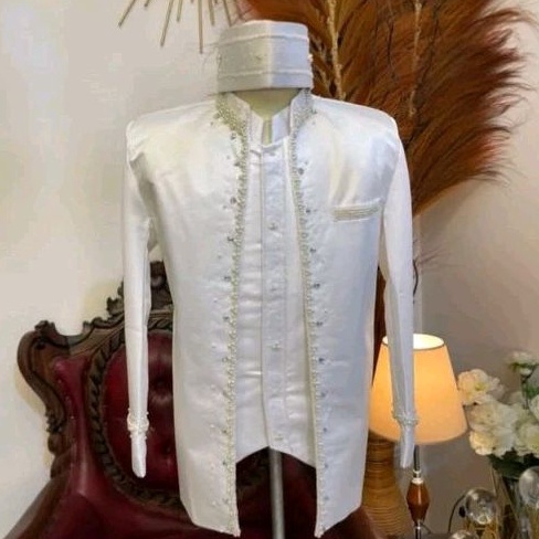 Gebyar promo Basofi pengantin  Basofi pengantin putih  Beskap pengantin  Beskap pengantin pria  Besk