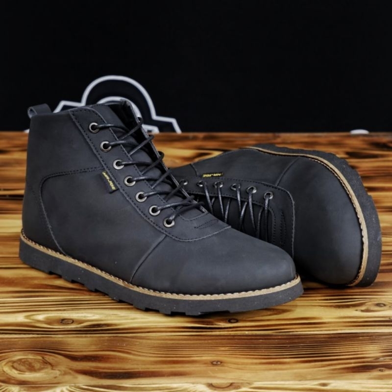 Sepatu Boot Casual Pria Touring Haiking Hitam Bara
