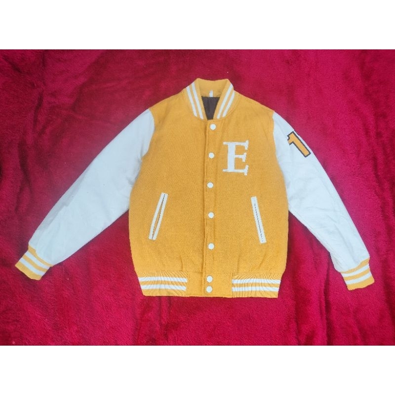 jaket varsity university