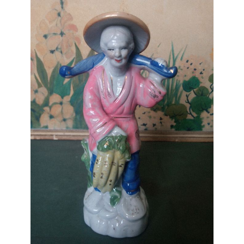 satu set patung keramik cina