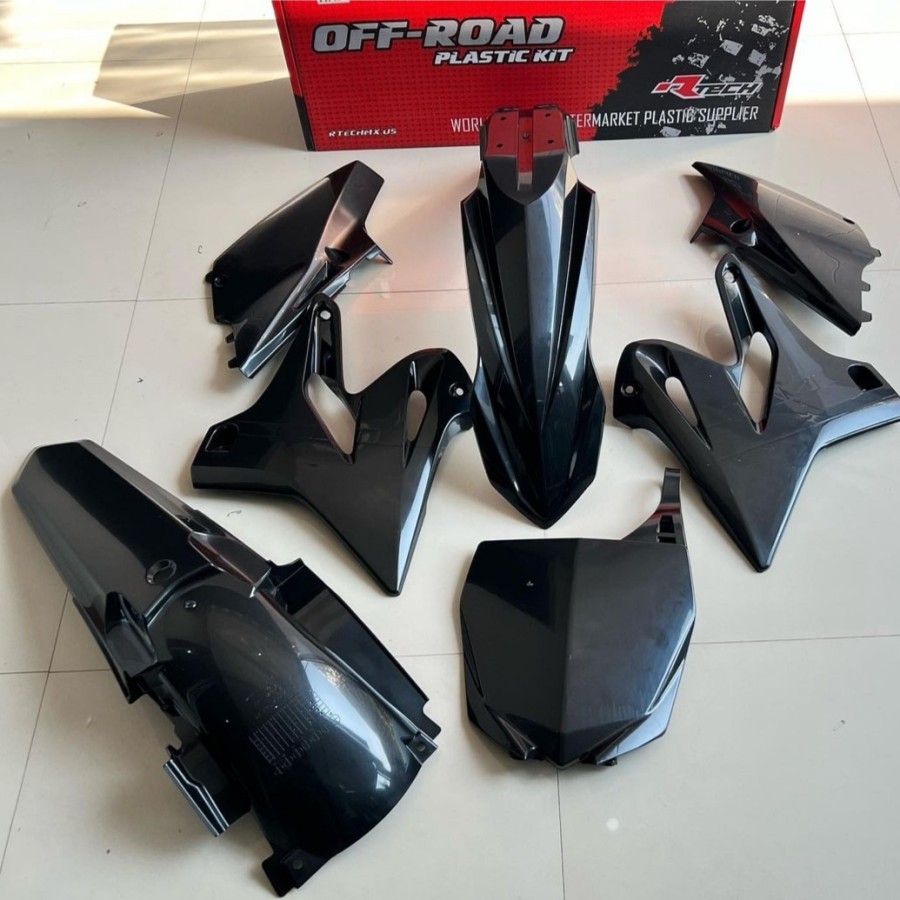 BODY KIT YZ 125/250 2015-2021 R-TECH ITALIA BLACK