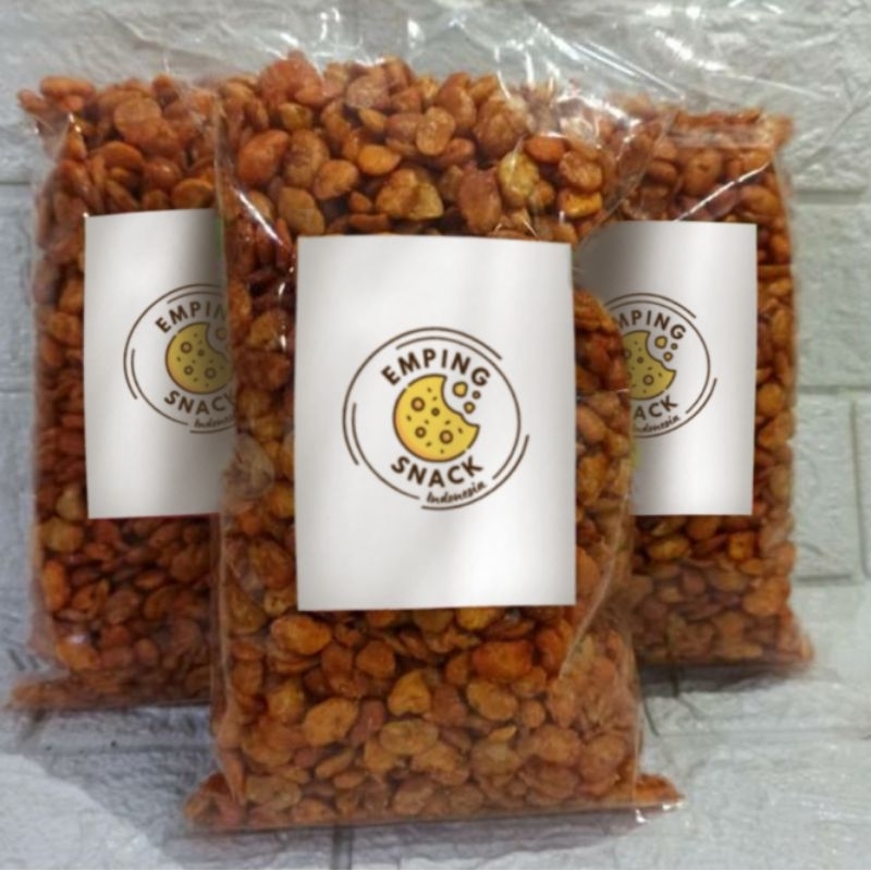 

KACANG KORO KUPAS 1KG, PEDAS MANIS, SUPER NIKMAT