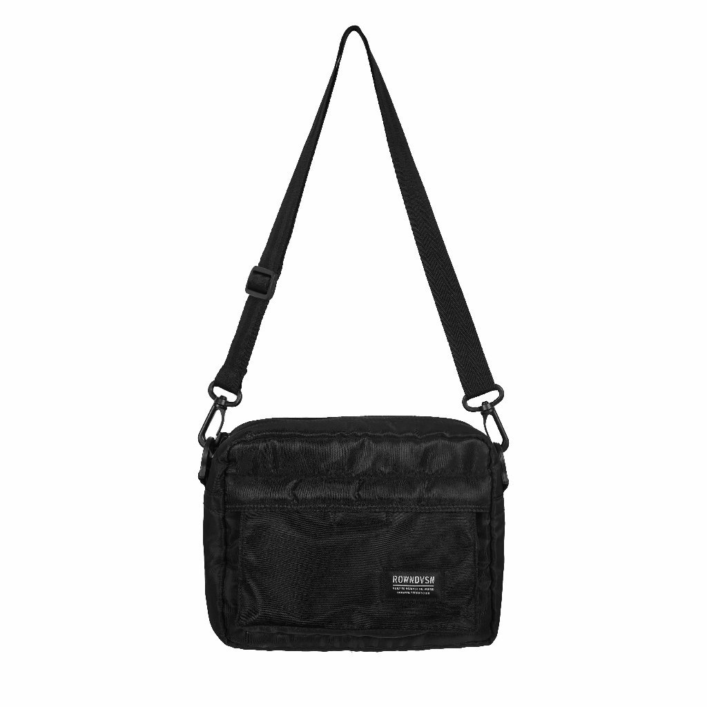 Rown Division Sling Bag || Laela Black Tas Selempang
