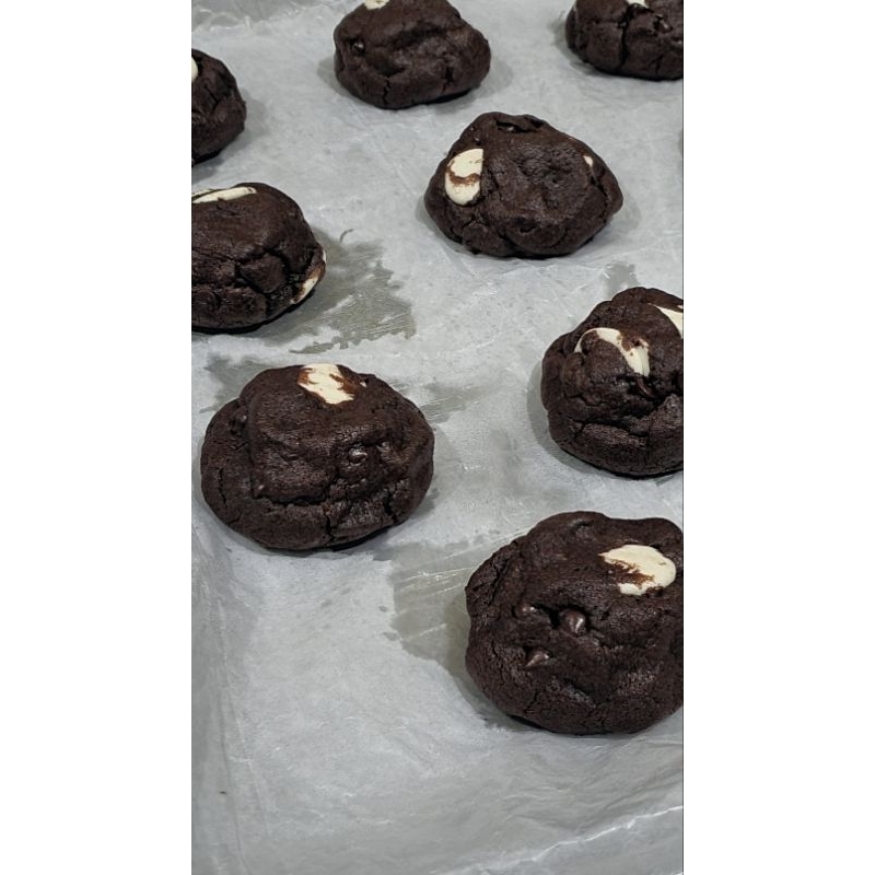 

Double Chocolate Cookies 5pcs