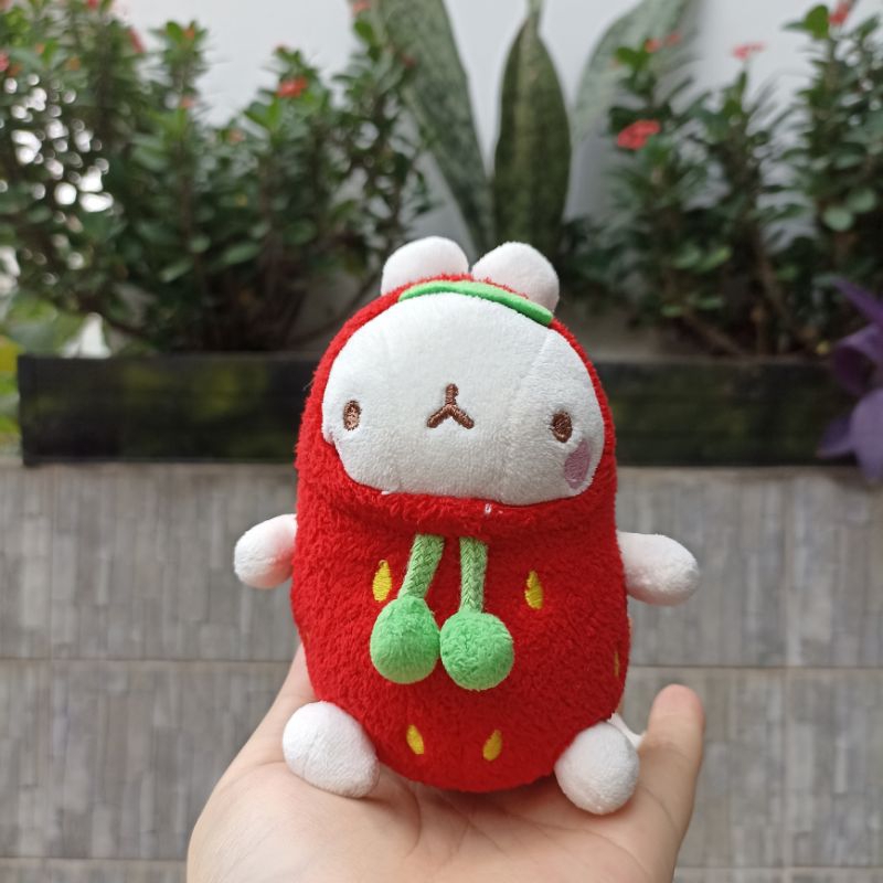 Gantungan Kunci Molang Kostum Strawberry