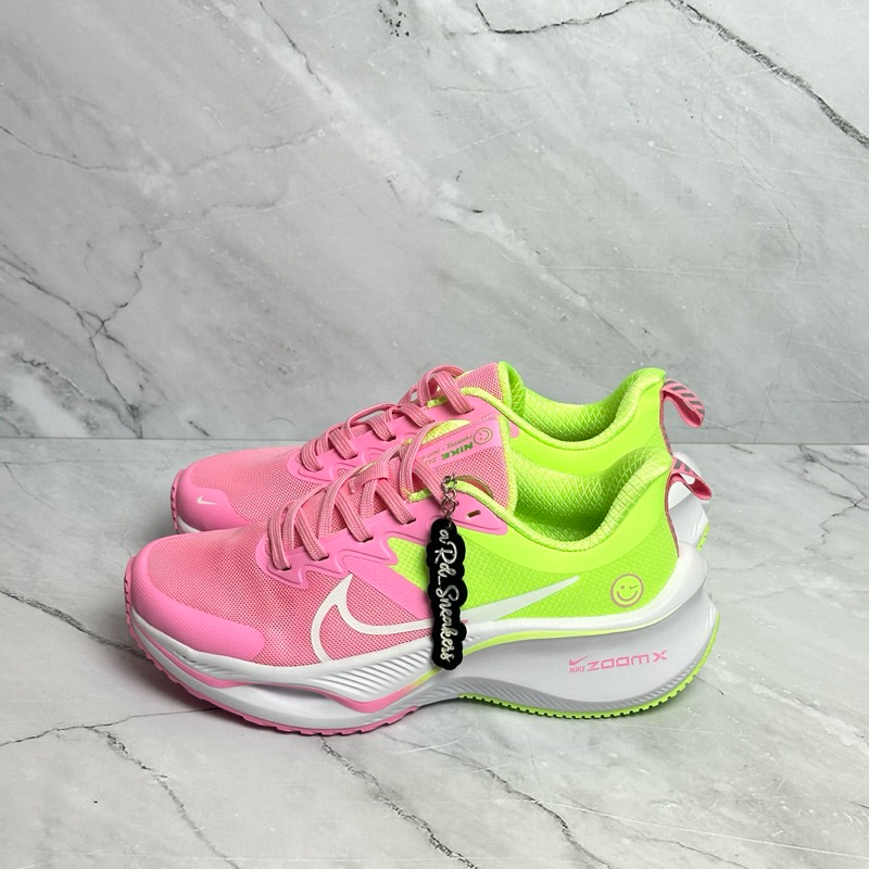 NIKE ZOOMX SMILE PINK VOLT WHITE