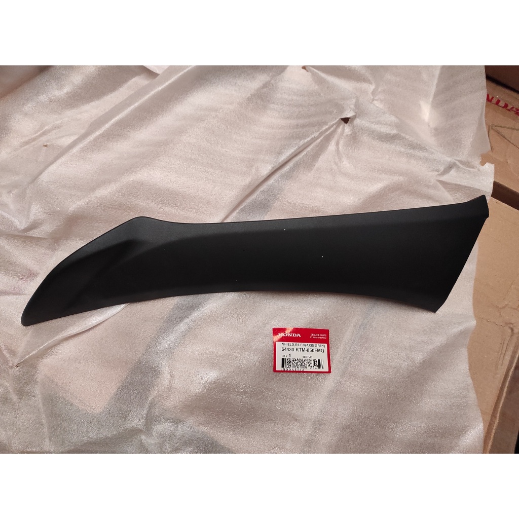 Cover Sayap Luar Kanan Supra X 125 Lama Original AHM