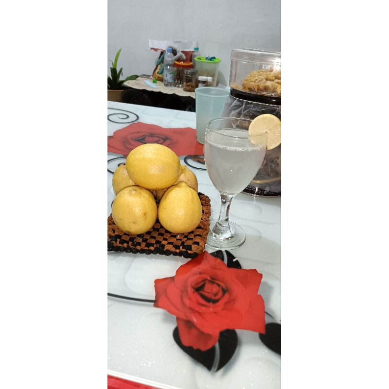 

buah lemon