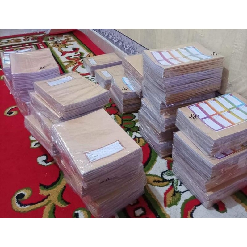 

Buku Tulis Sidu isi 38,58 & bigboss sudah plus sampul copy & plastik