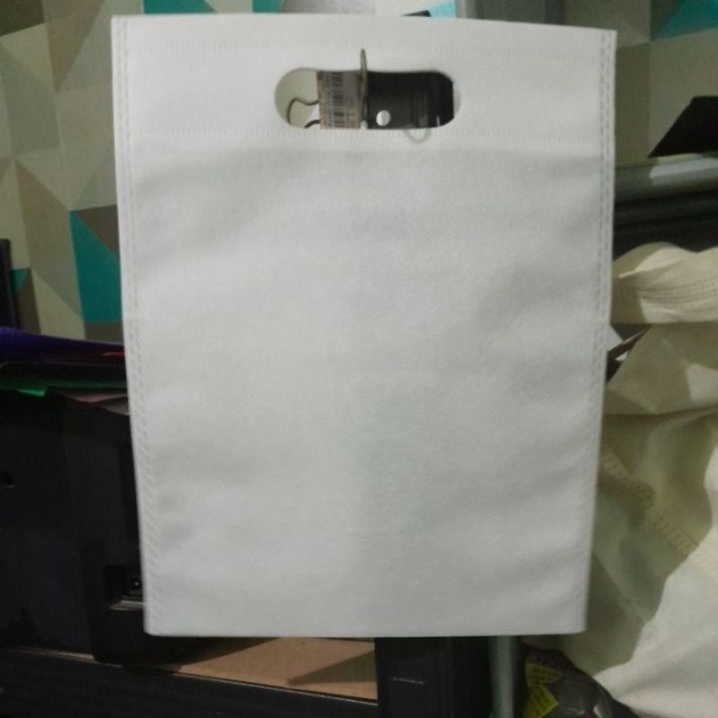 

tas polos oval putih 25x35