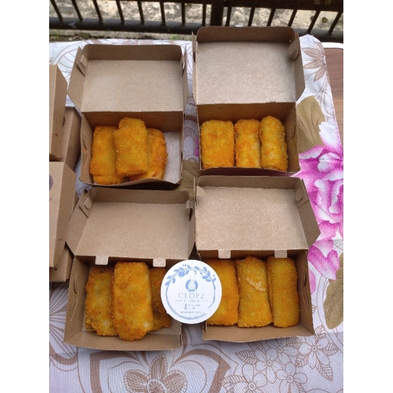 

RISOL BEEF MAYO PEDAS DAN ORI 6 PCS