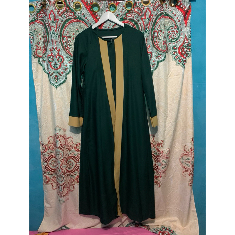 Gamis Hijau Botol