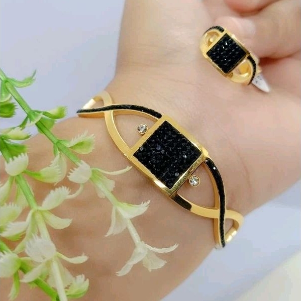 titanium set gelang cincin kotak mata hitam Terlaris