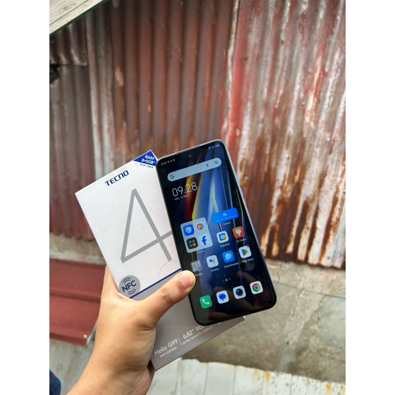 TECNO POVA 4 8+5/128gb NFC