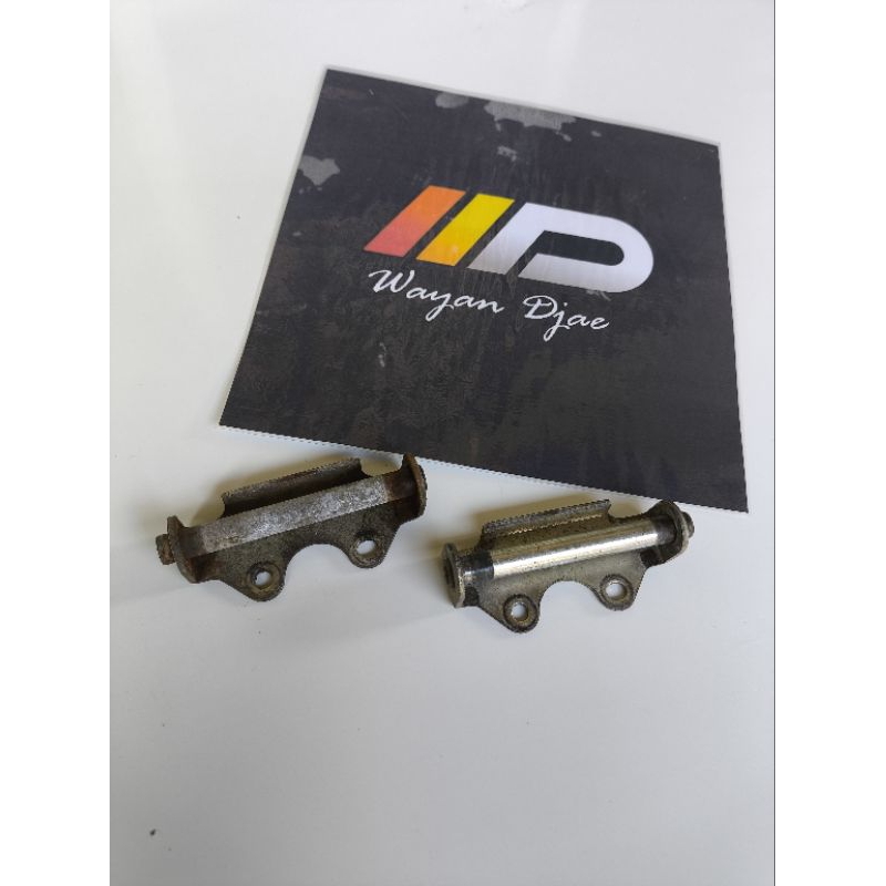 Engsel jok bagasi yamaha mio j mio gt original bekas copotan motor