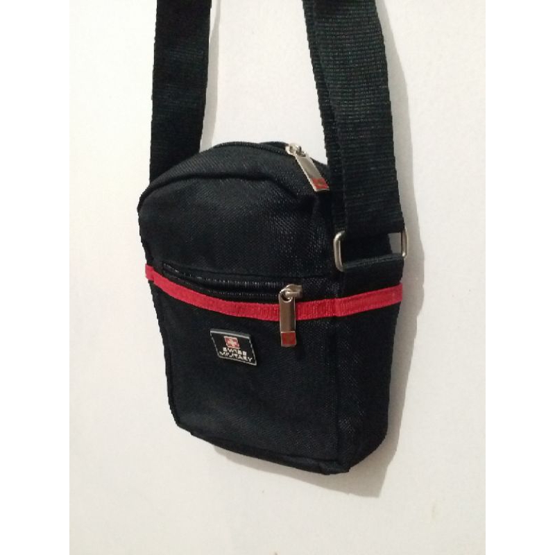 Tas Slempang Swiss Military