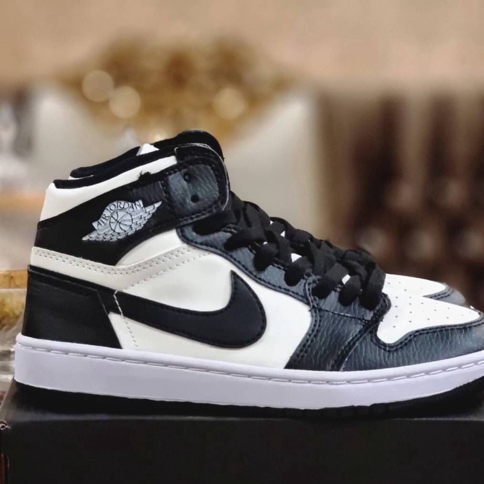 Harga Terbaru  SEPATU AJ 1 HIGH PANDA DEWASA