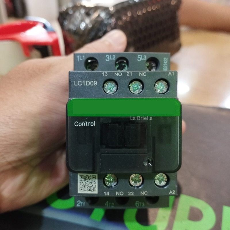 Kontaktor Contactor 3p 40a 11kW LC1D25 LC1D | 24V LC1D25B7 | 42V LC1D25D7 | 48V LC1D25E7 | 110V LC1D