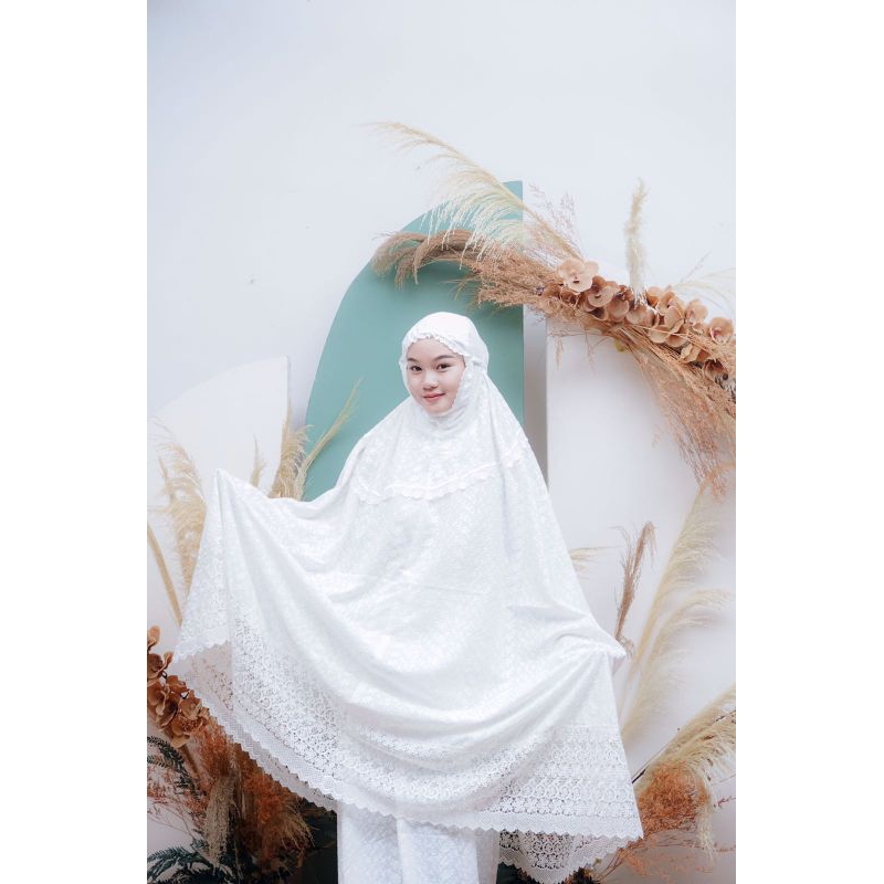 MUKENA DEWASA KATUN PARIS