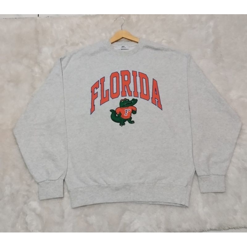 thrift sweater crewneck