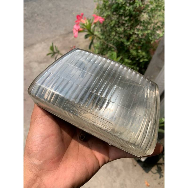 lampu depan c800/c700 original second