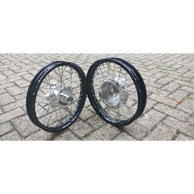 VELG AEROX PCX ADV 150/160/155 VELG ROSSI RING 14 UK 140/160/14