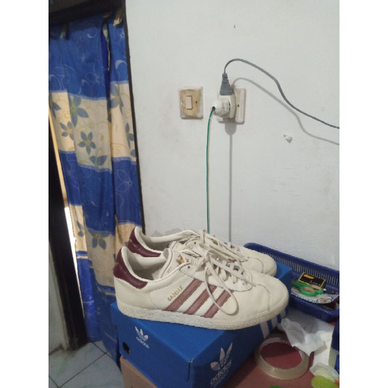 Adidas gazzele second original