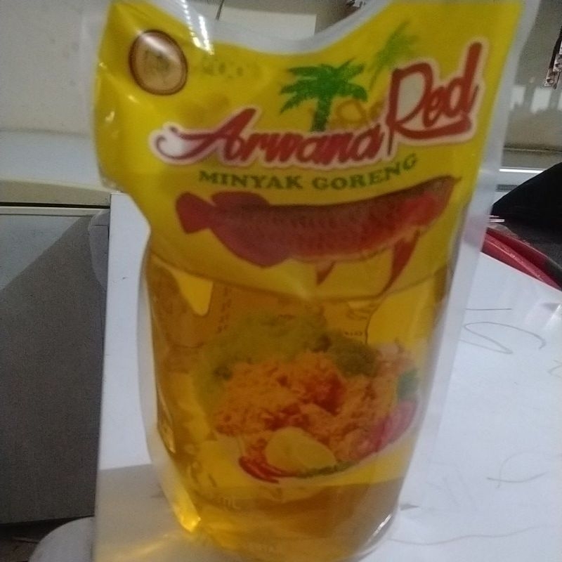 

Minyak goreng merk Arwana red 2lt