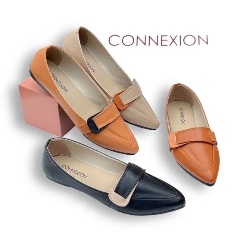 CONNEXION SEPATU MALL MATAHARI. JUAL MURAH KARENA BELI KEKECILAN. NEW ORIGINAL.