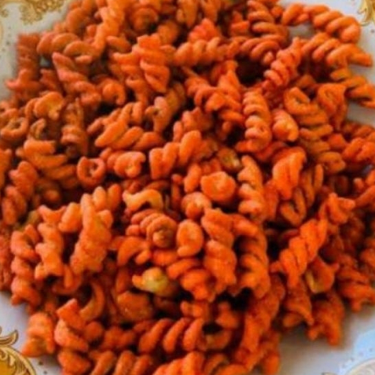 

Snack Makaroni Spiral Rasa Balado Jagung bakar 500grCamilan Renyah